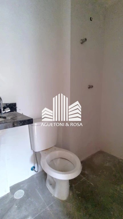 Apartamento à venda com 2 quartos, 33m² - Foto 13