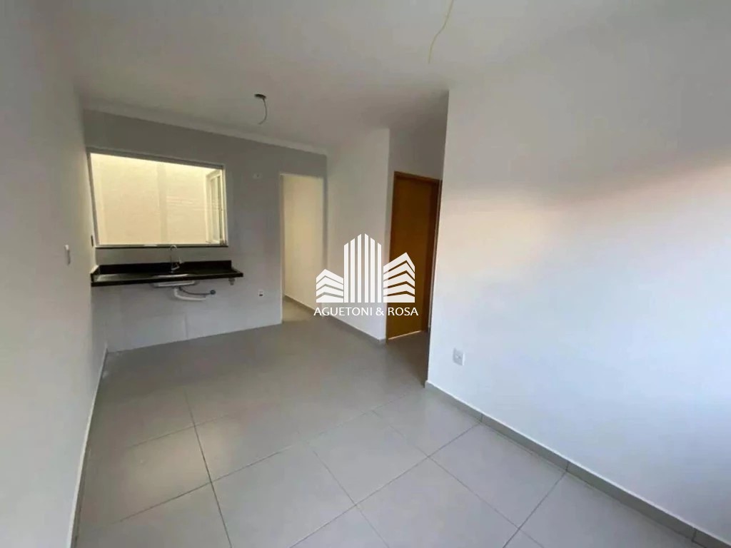 Apartamento à venda com 2 quartos, 40m² - Foto 2