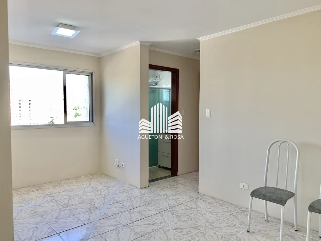 Apartamento para alugar com 2 quartos, 56m² - Foto 1