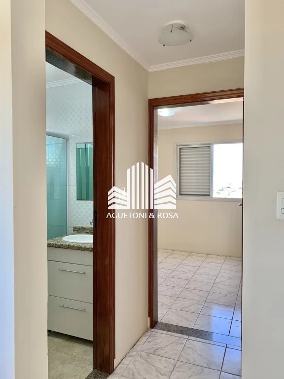 Apartamento para alugar com 2 quartos, 56m² - Foto 7