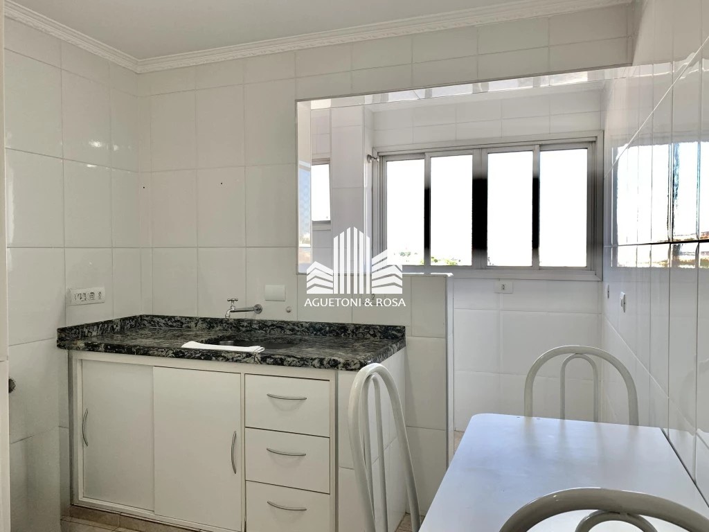 Apartamento para alugar com 2 quartos, 56m² - Foto 2