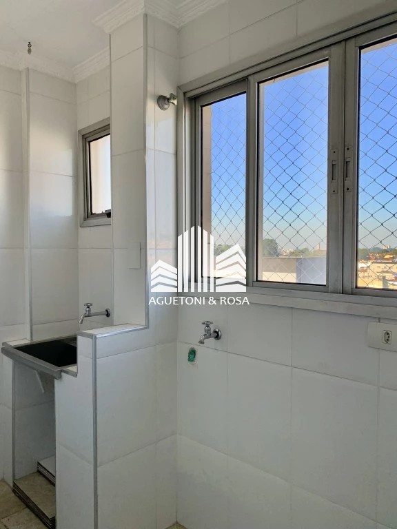 Apartamento para alugar com 2 quartos, 56m² - Foto 6