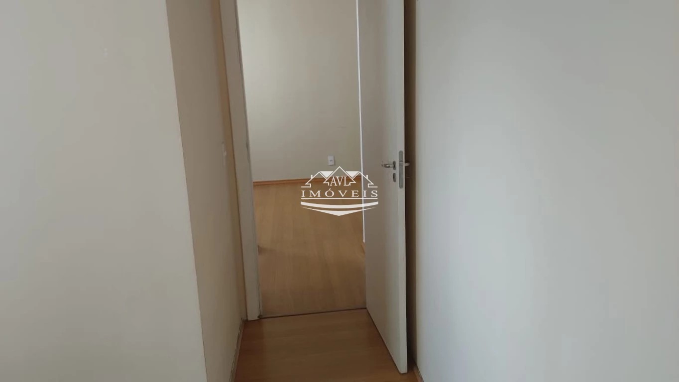 Apartamento para alugar com 2 quartos, 45m² - Foto 12