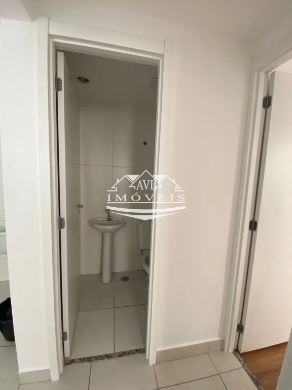 Apartamento à venda com 2 quartos, 32m² - Foto 7