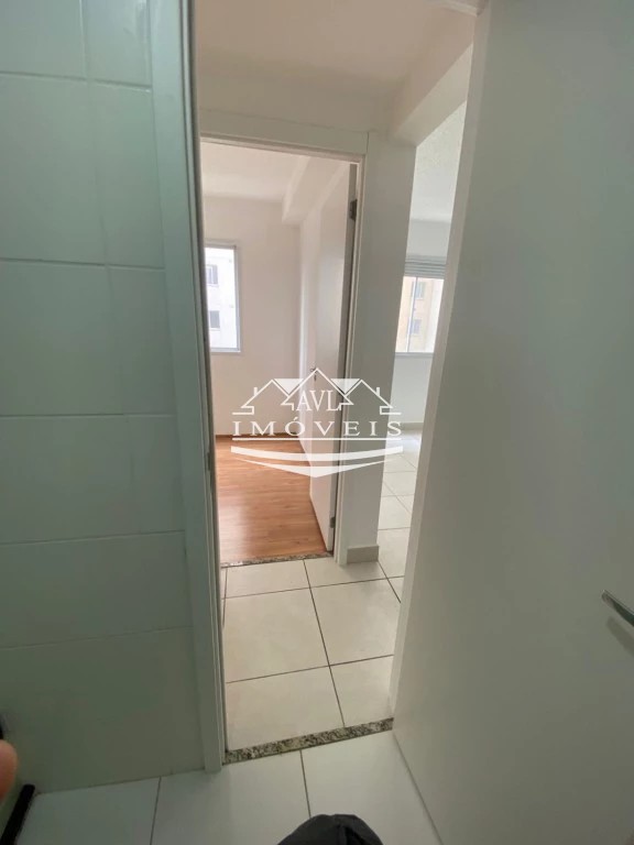 Apartamento à venda com 2 quartos, 32m² - Foto 13