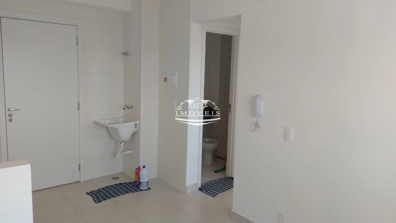 Apartamento para alugar com 2 quartos, 32m² - Foto 4