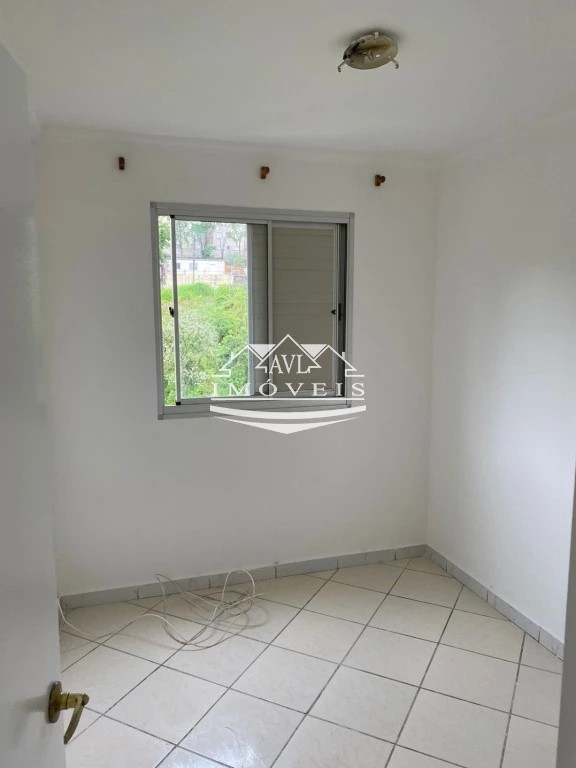 Apartamento à venda com 3 quartos, 55m² - Foto 11