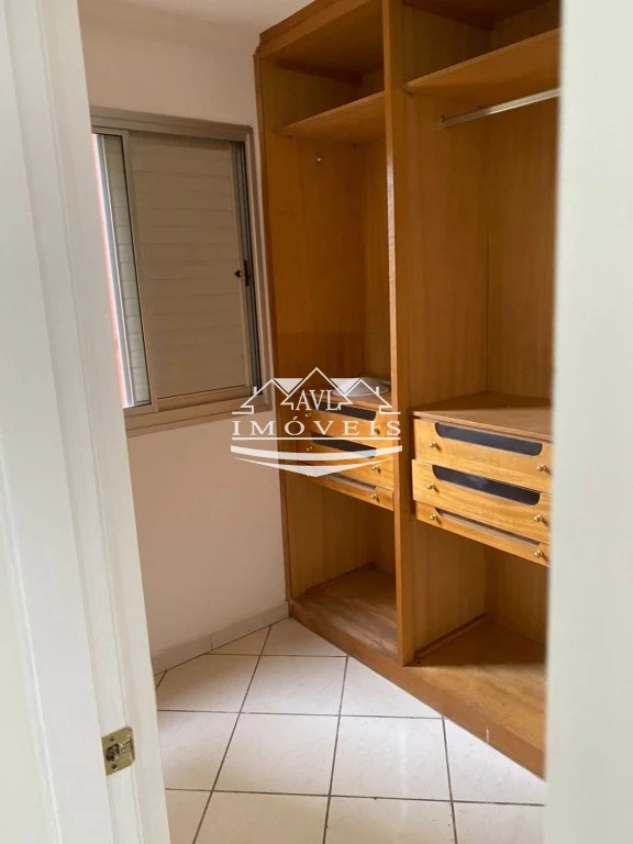 Apartamento à venda com 3 quartos, 55m² - Foto 18