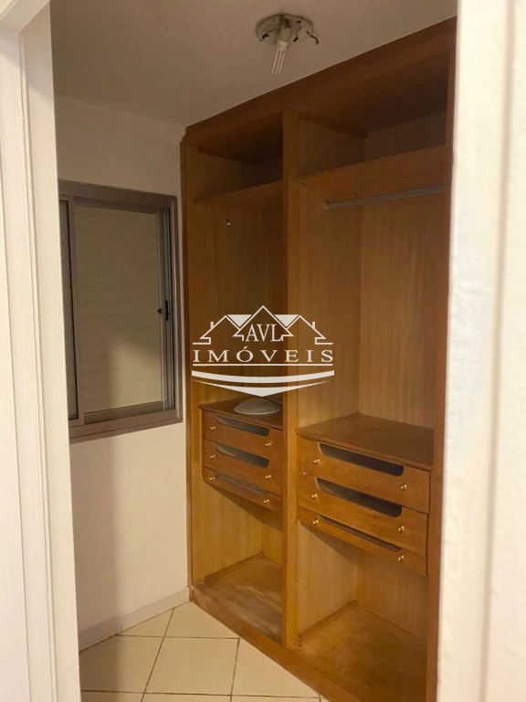 Apartamento à venda com 3 quartos, 55m² - Foto 19