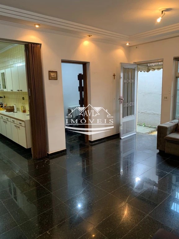 Casa, 3 quartos, 247 m² - Foto 3