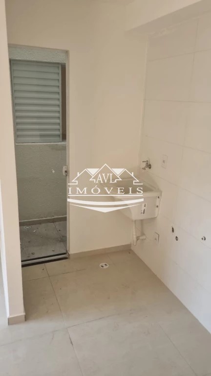 Apartamento à venda com 2 quartos, 35m² - Foto 7