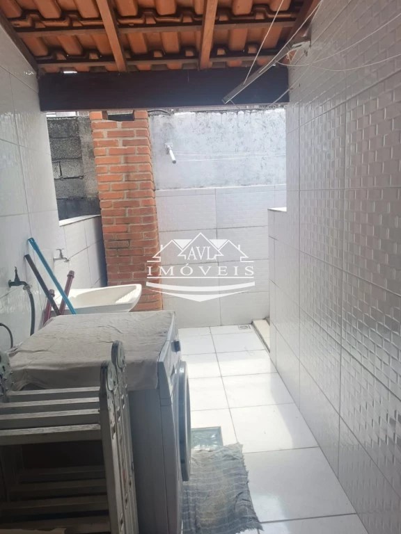 Casa de Condomínio para alugar com 2 quartos, 95m² - Foto 4