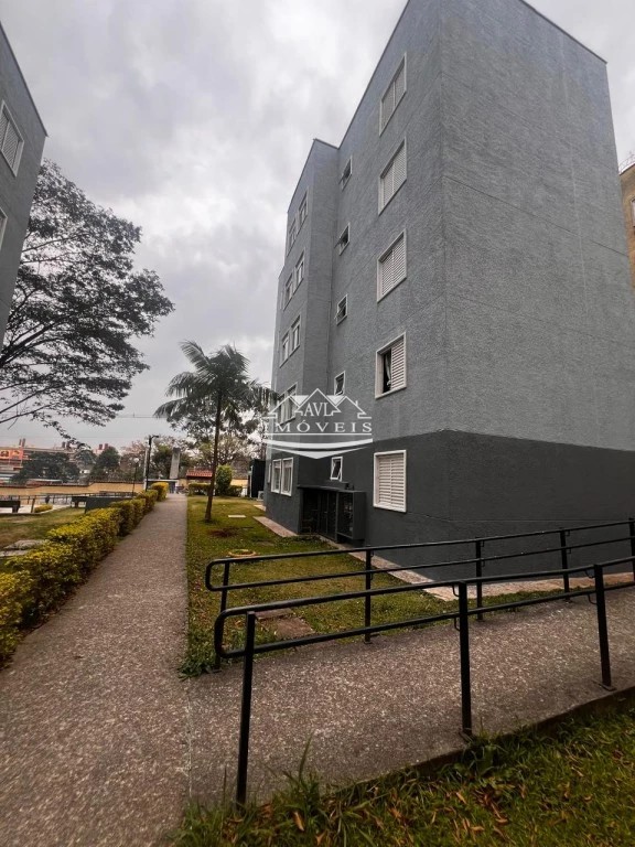 Apartamento para alugar com 2 quartos, 45m² - Foto 11