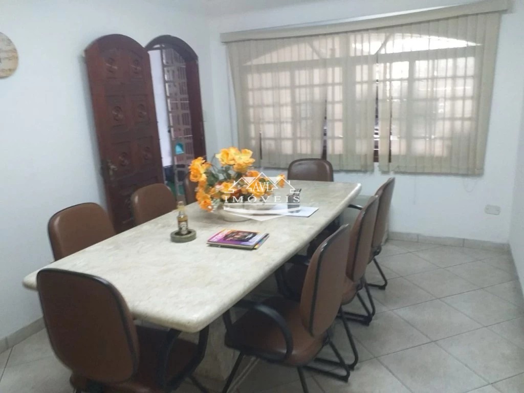 Loja-Salão para alugar com 8 quartos, 398m² - Foto 8