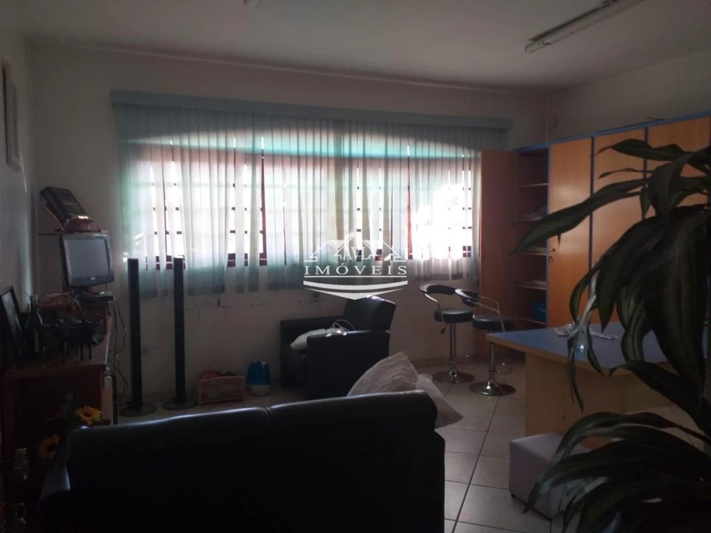 Loja-Salão para alugar com 8 quartos, 398m² - Foto 11