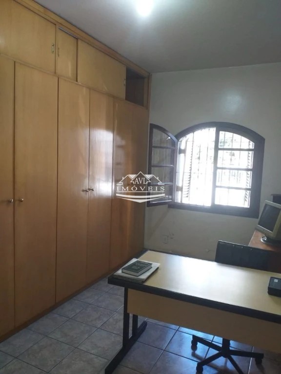 Loja-Salão para alugar com 8 quartos, 398m² - Foto 25