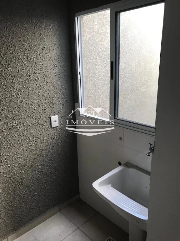 Apartamento para alugar com 2 quartos, 40m² - Foto 7