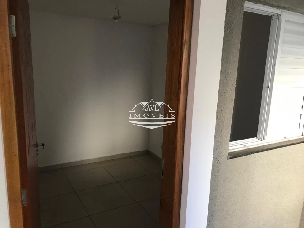 Apartamento para alugar com 2 quartos, 40m² - Foto 1