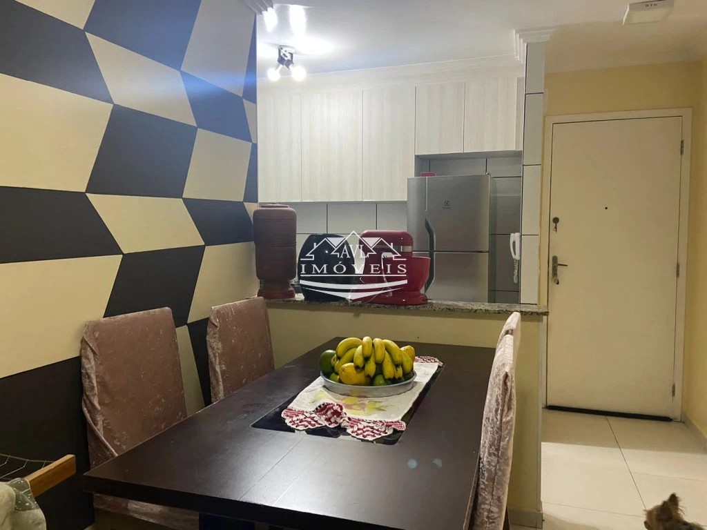 Apartamento à venda com 2 quartos, 48m² - Foto 2