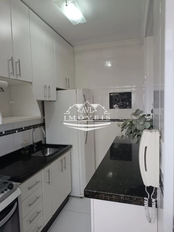 Apartamento à venda com 2 quartos, 45m² - Foto 9