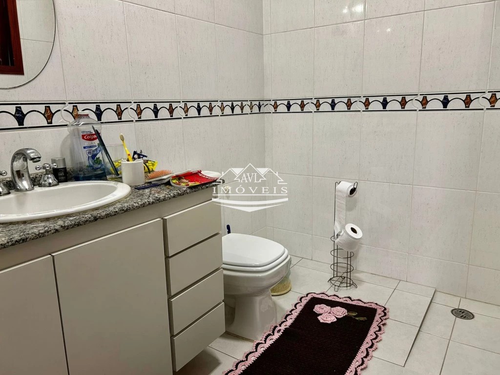 Sobrado à venda com 3 quartos, 219m² - Foto 24