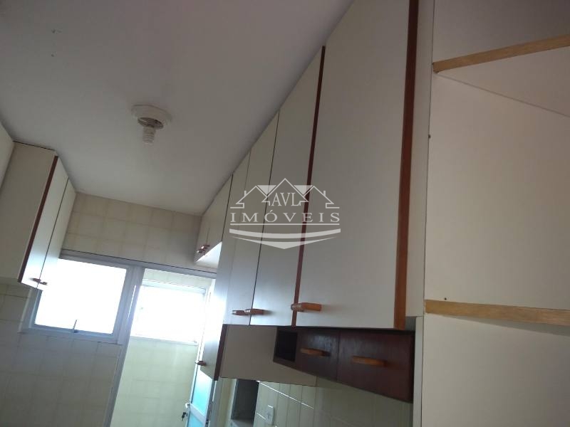 Apartamento para alugar com 2 quartos, 60m² - Foto 4