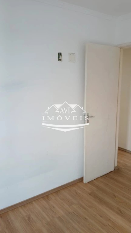 Apartamento à venda com 2 quartos, 48m² - Foto 19