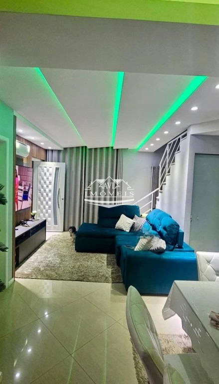 Casa de Condomínio para alugar com 3 quartos, 125m² - Foto 2