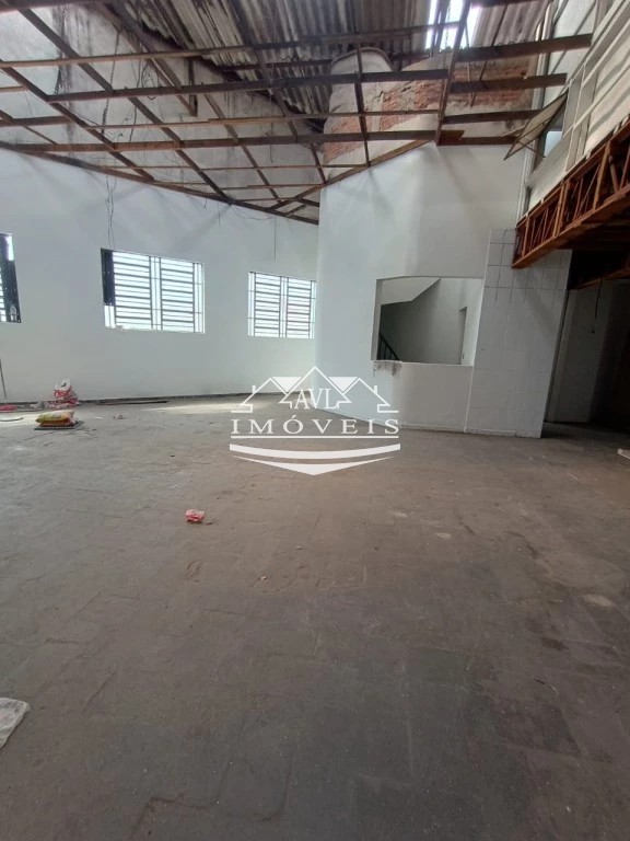 Depósito-Galpão-Armazém à venda e aluguel, 220m² - Foto 9