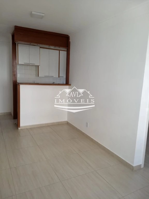 Apartamento à venda com 2 quartos, 24m² - Foto 2