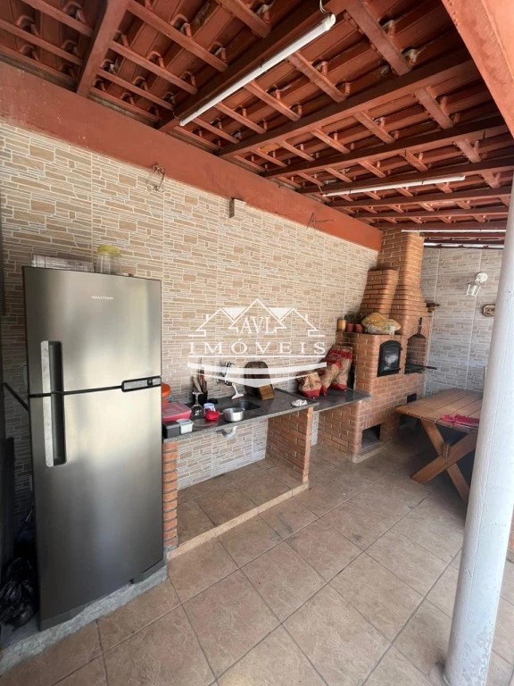 Sobrado à venda com 3 quartos, 200m² - Foto 11