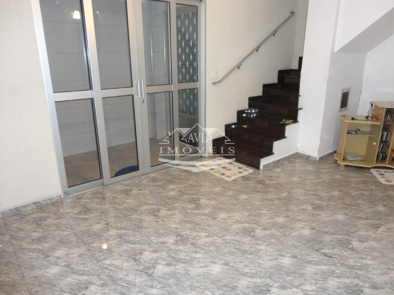 Sobrado à venda com 3 quartos, 72m² - Foto 2