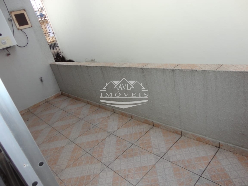 Sobrado à venda com 3 quartos, 72m² - Foto 27