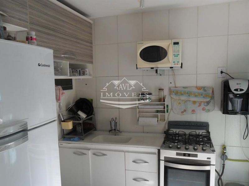 Apartamento à venda com 3 quartos, 93m² - Foto 4