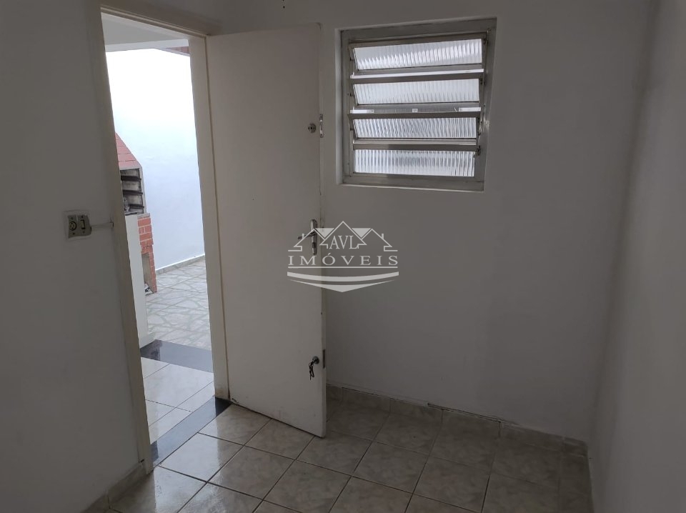 Sobrado à venda com 2 quartos, 130m² - Foto 15