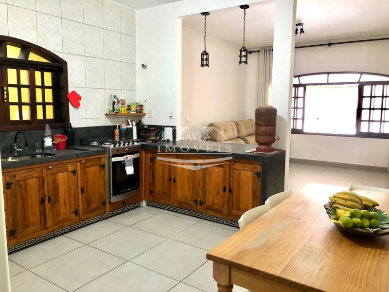 Casa à venda com 2 quartos, 100m² - Foto 6