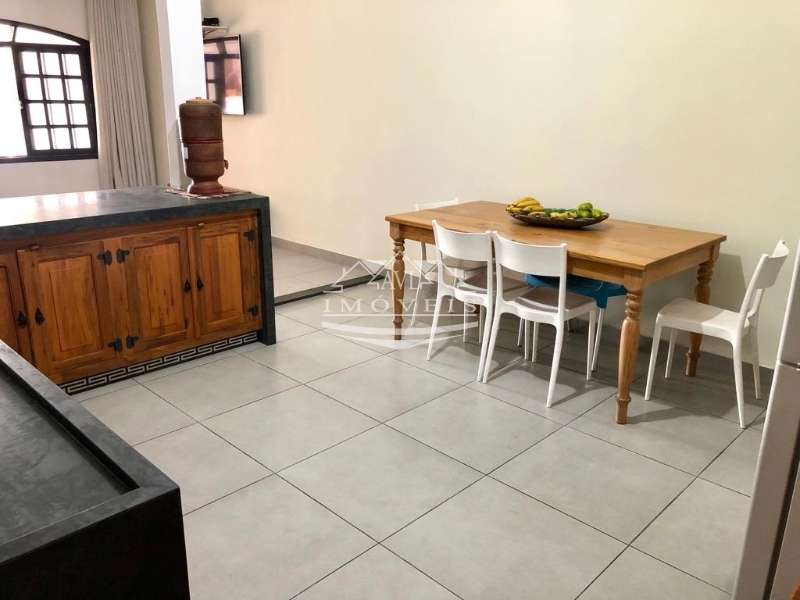 Casa à venda com 2 quartos, 100m² - Foto 9