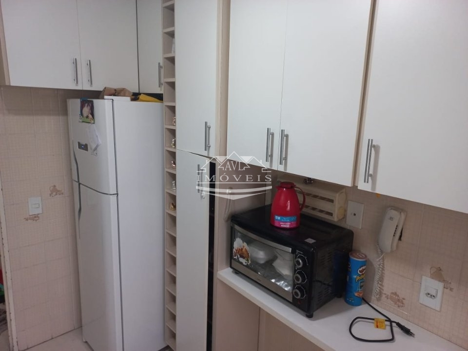 Apartamento à venda com 2 quartos, 57m² - Foto 5