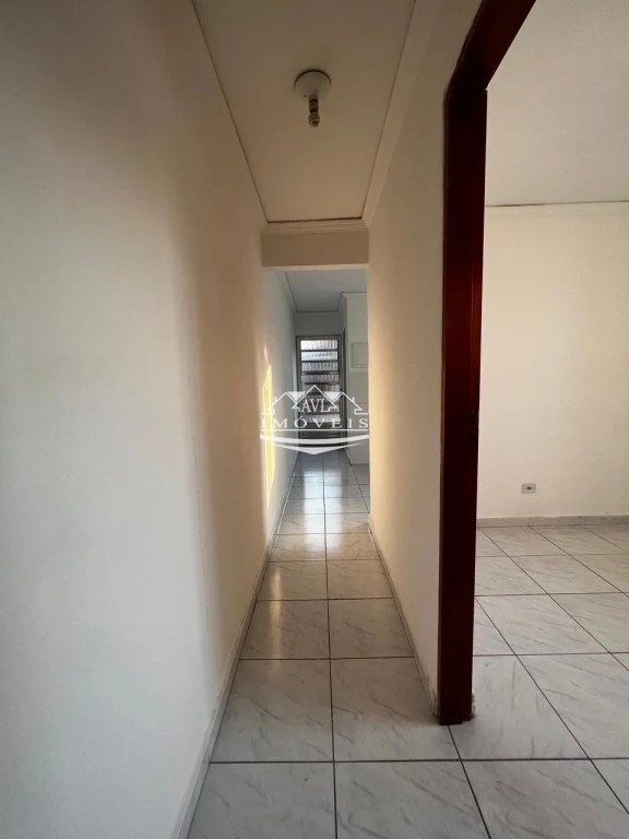 Casa para alugar com 2 quartos, 45m² - Foto 3