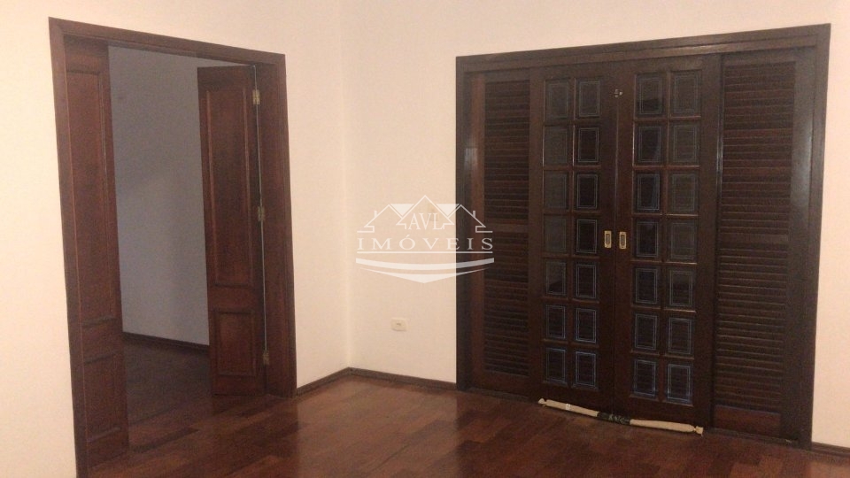 Sobrado à venda com 4 quartos, 480m² - Foto 7