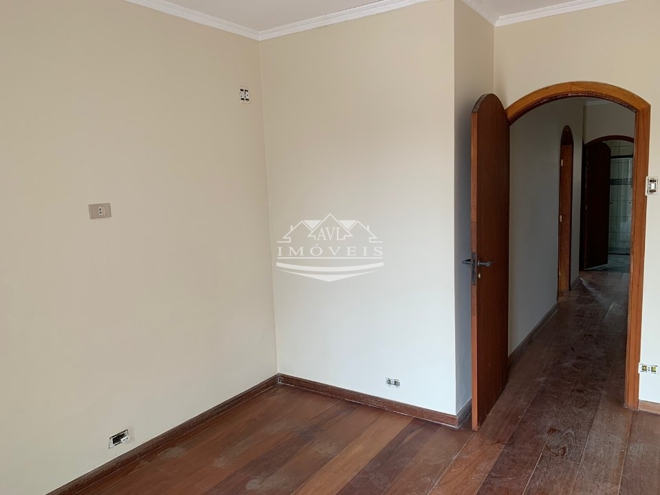 Sobrado para alugar com 3 quartos, 320m² - Foto 37