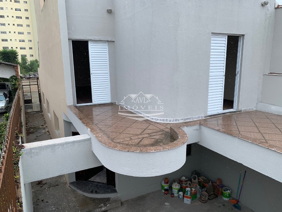 Sobrado para alugar com 3 quartos, 320m² - Foto 31