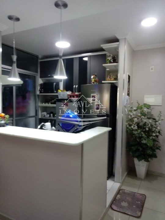 Apartamento à venda com 2 quartos, 57m² - Foto 4