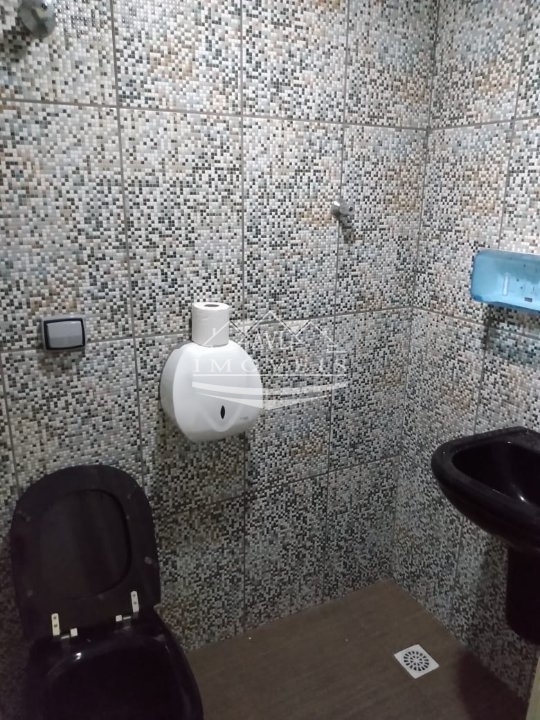 Prédio Inteiro para alugar, 180m² - Foto 13