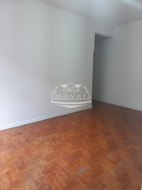 Apartamento à venda com 2 quartos, 81m² - Foto 4