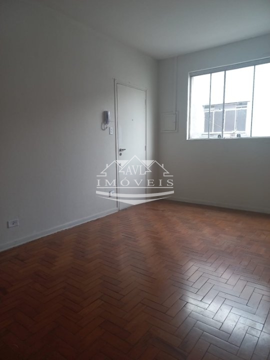 Apartamento à venda com 2 quartos, 81m² - Foto 2