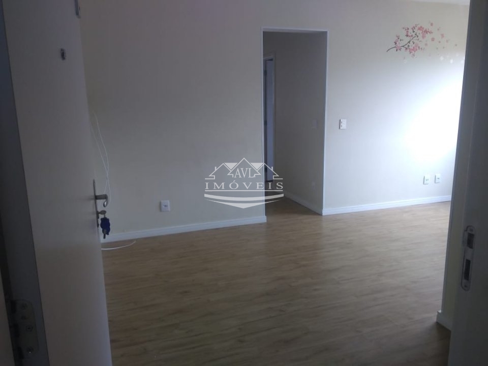 Apartamento à venda com 2 quartos, 46m² - Foto 2