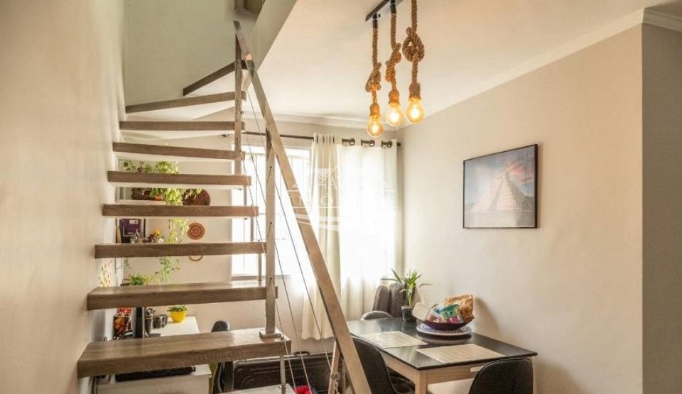 Apartamento à venda com 2 quartos, 88m² - Foto 2