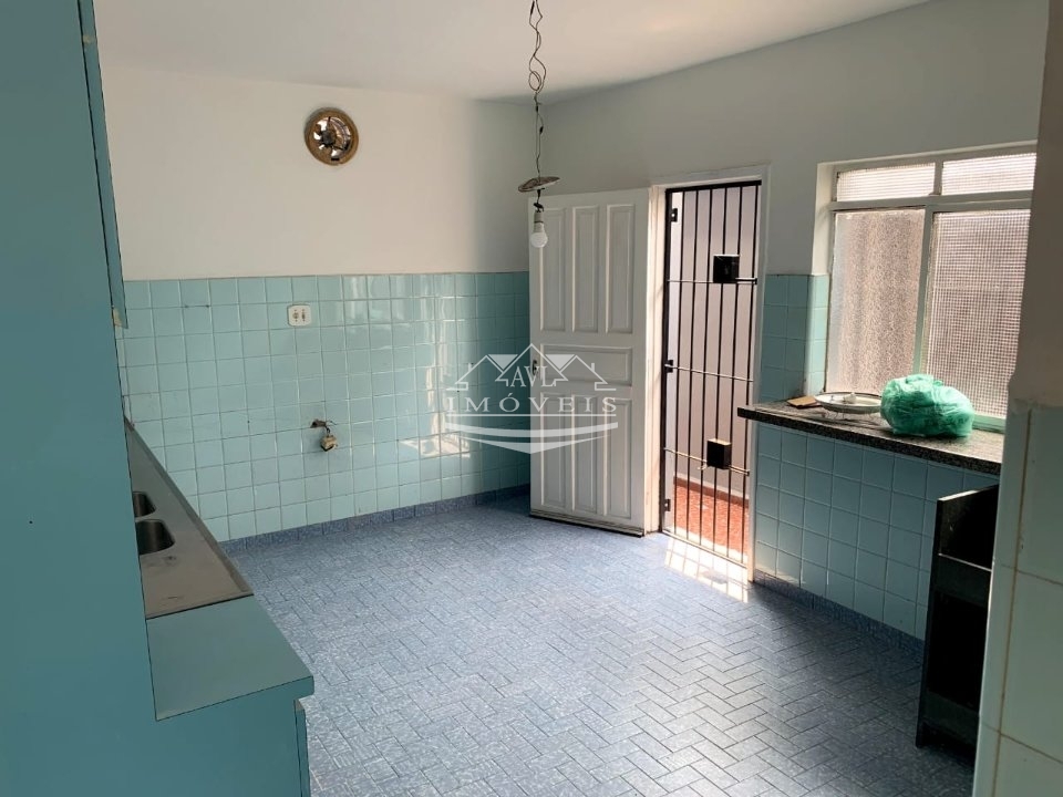 Casa à venda com 3 quartos, 204m² - Foto 12