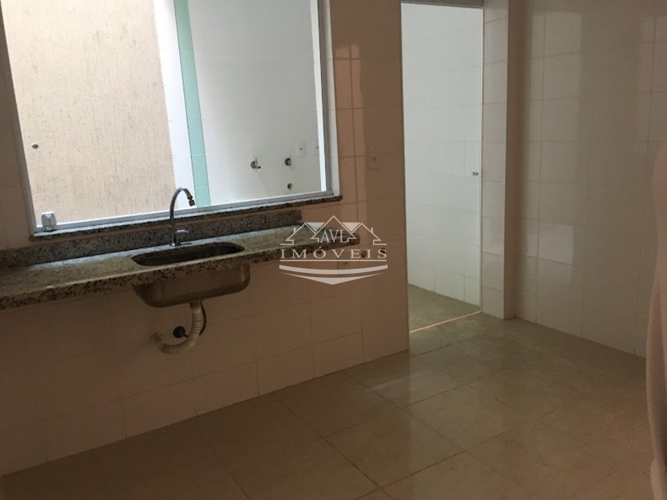 Casa de Condomínio à venda com 2 quartos, 70m² - Foto 5